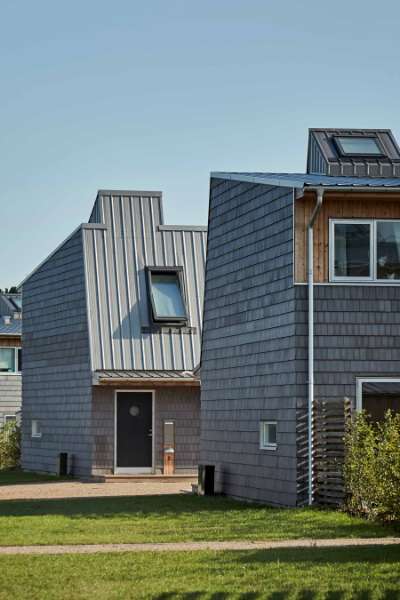 Einzigartiger Wohnbebauung mit spannenden Materialkombinationen, Havdrup Alle, DK-4622 Havdrup